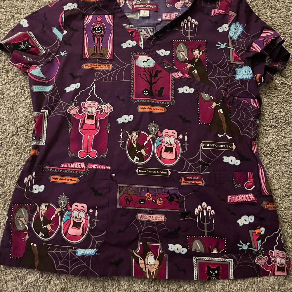 Count Chocula Halloween scrub top NEVER WORN!